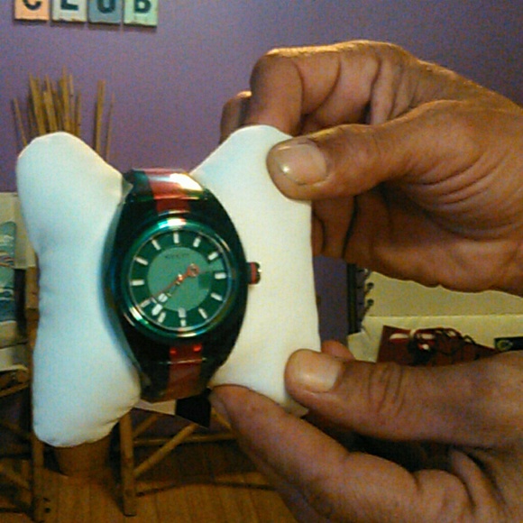 Sync Green Dial Men's Two Tone Rubber Watch - Picture 6 of 8